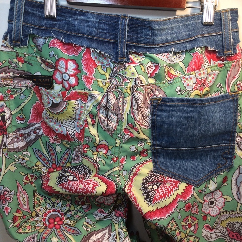 Stone Craft Bianca Bermuda Shorts - Picture 4 of 6